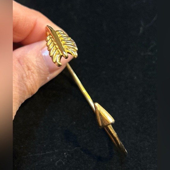 Stella & Dot Gilded Arrow Bracelet - Picture 3 of 5